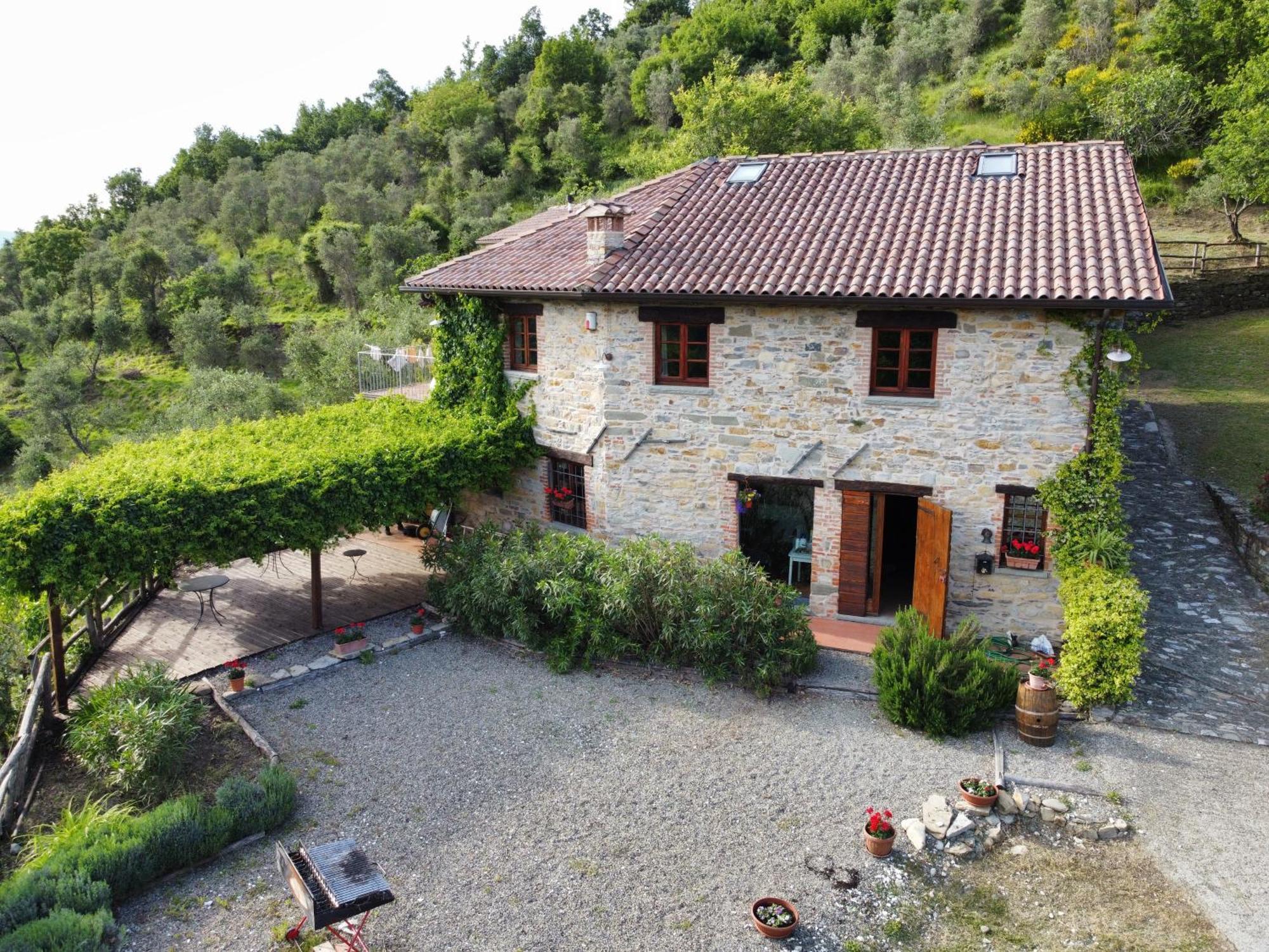 Casa Vacanze La Casala Lejlighed Fivizzano Eksteriør billede