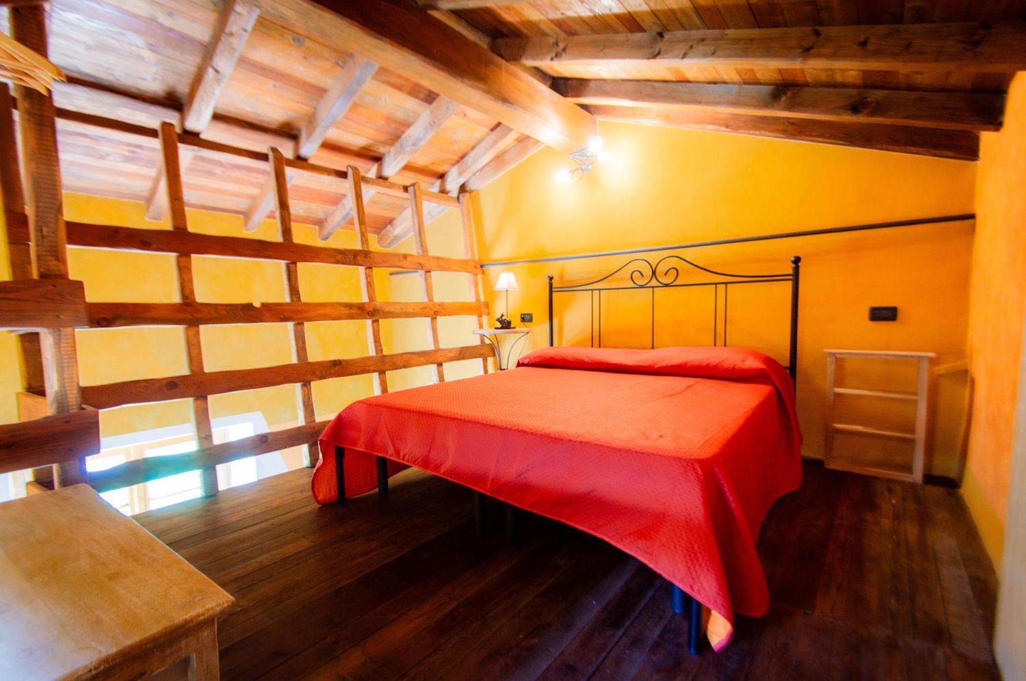 Casa Vacanze La Casala Lejlighed Fivizzano Eksteriør billede